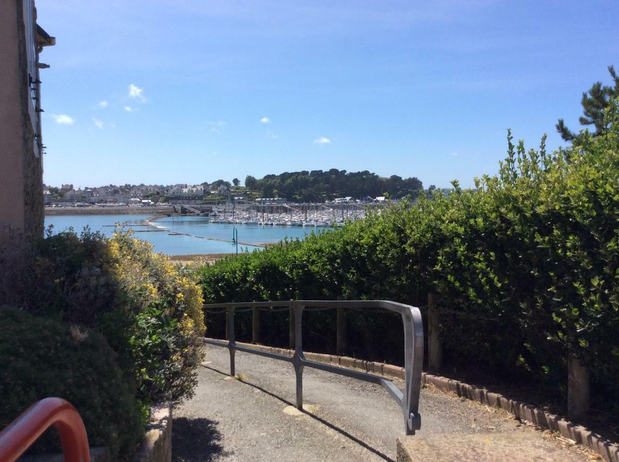 Le Dauphine 20M De La Plage Saint-Malo Exterior foto